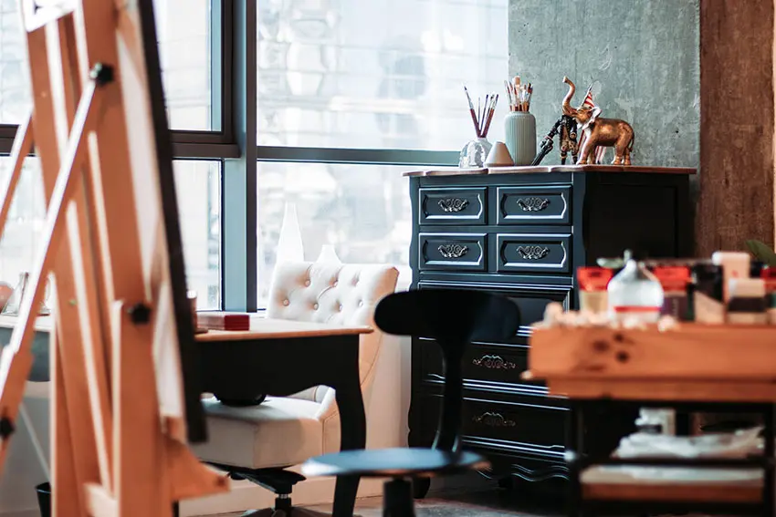 Blog 5 Kristel Bechara, UAE Resident Award winning artist, writes about ways to keep your art studio and space organized