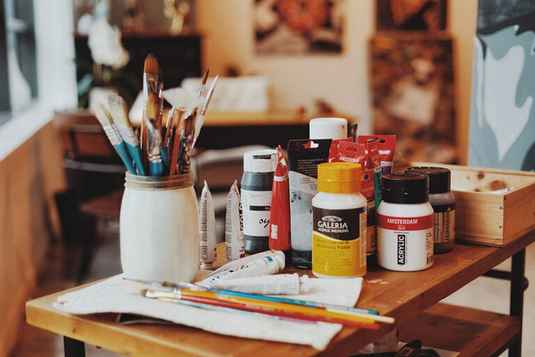 7 Easy Steps to Keep your Art Supplies Organized