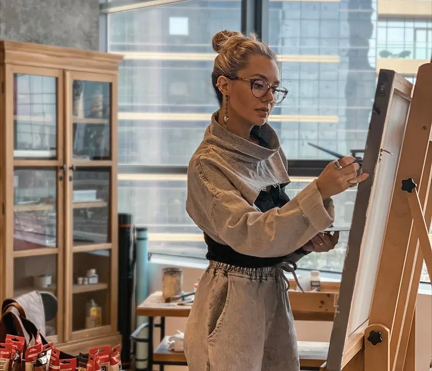 Blog 3 UAE Resident Award winning artist Kristel Bechara, talks about her journey with Art and Self Discovery