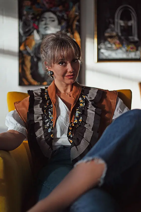 Blog 1 In this blog Kristel Bechara, award winning artist, shares some scams that artists need to watch out for. Read more here!
